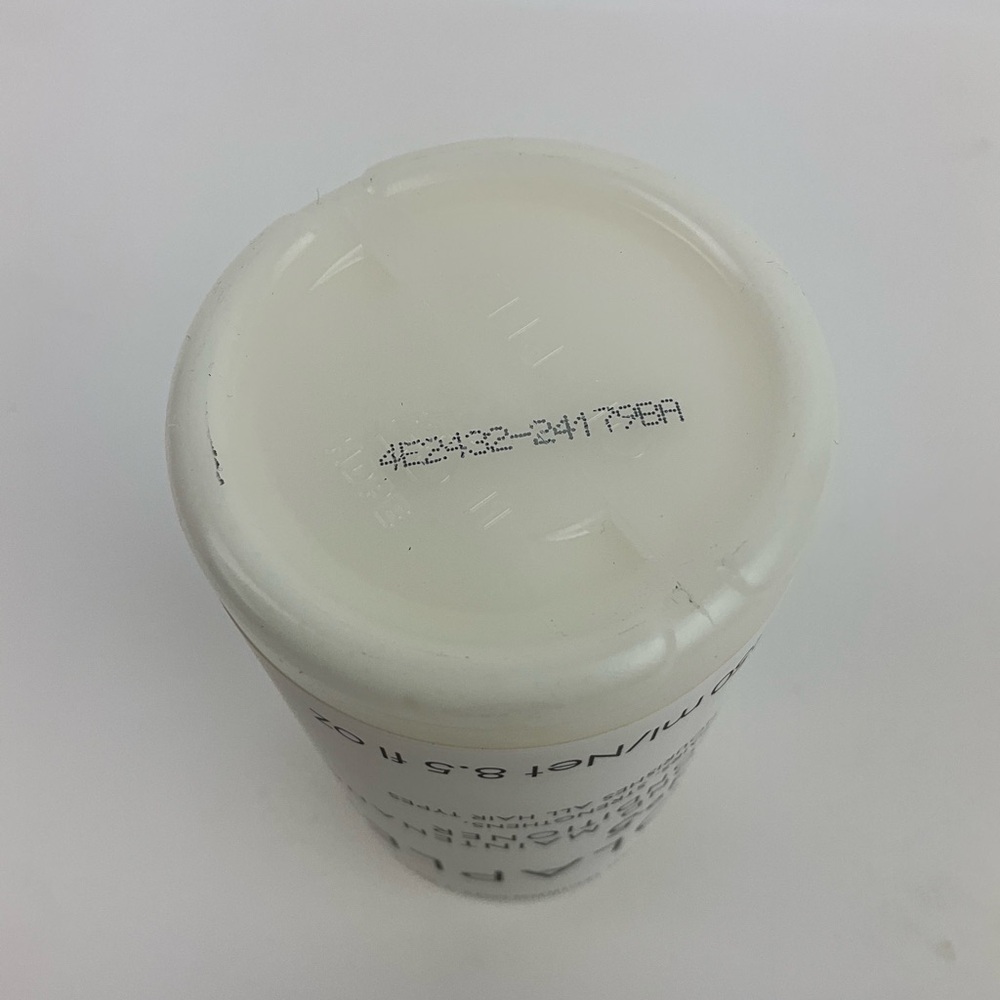 Olaplex No.5 Bond Maintenance conditioner 8.5 Fl Oz - Picture 3 of 3